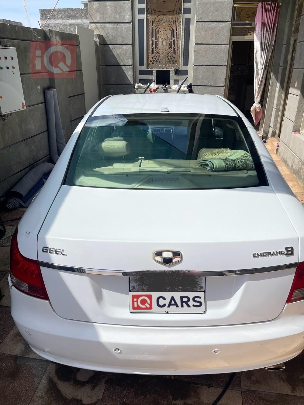 جيلي امجراند EC8